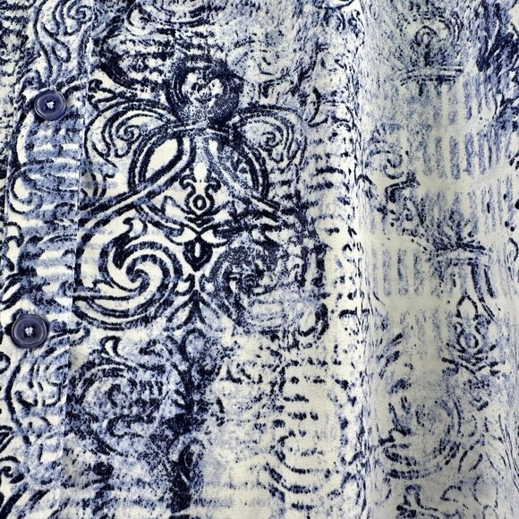 Chico's Fleur-de-lis Blouse Women’s Size 3 Blue XL/16 Easy Care Button Down - Picture 5 of 15